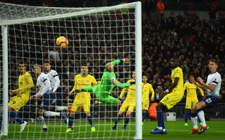 City and Reds win as Spurs beat the Blues