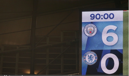 Spurs beat the Foxes, as reigning champions hammer Chelsea
