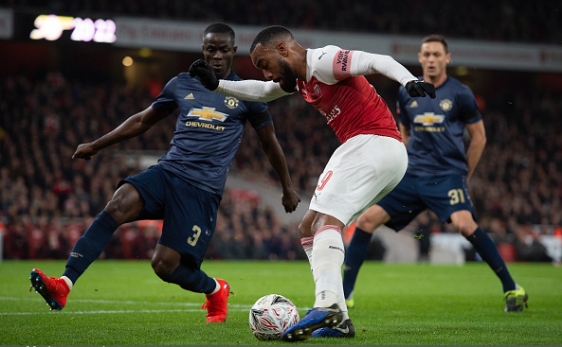 Saints host Spurs, as Gunners and Red Devils clash