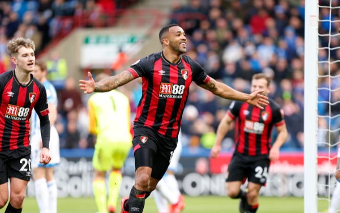 Everton and Chelsea compete for England striker