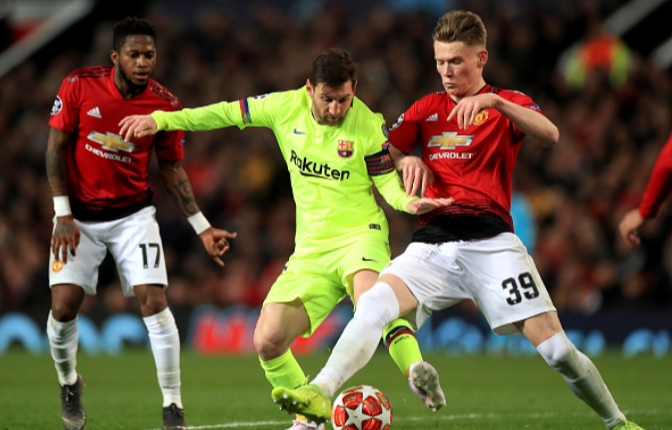 Barcelona host Manchester United, as Tottenham visit Manchester City