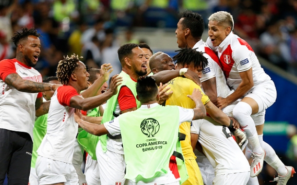 Peru shock Uruguay in the Copa America
