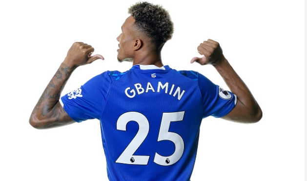 Everton signing Gueye replacement in Gbamin